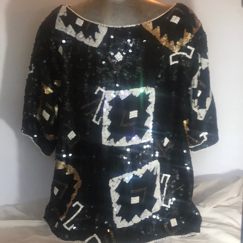 “VINTAGE SEQUINNED TOP” Stunning Black with White Beading Detail.